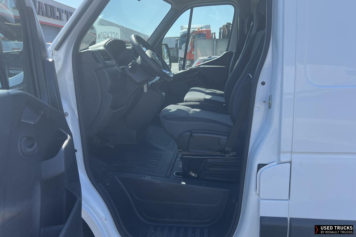 Renault Master 130
