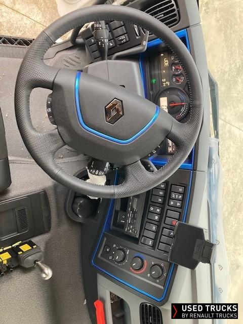 Renault Trucks D Wide 