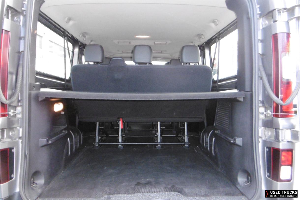 Nissan NV300 