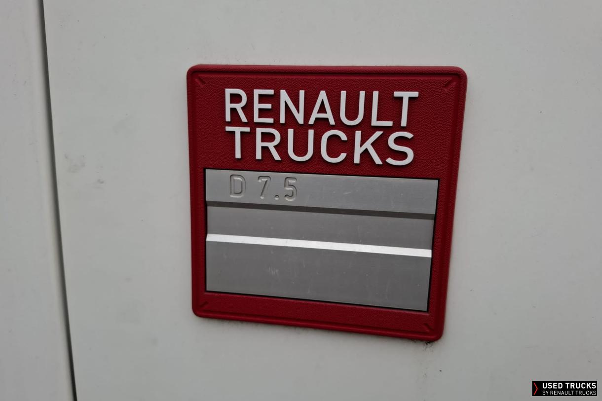 Renault Trucks D cab 2M 180