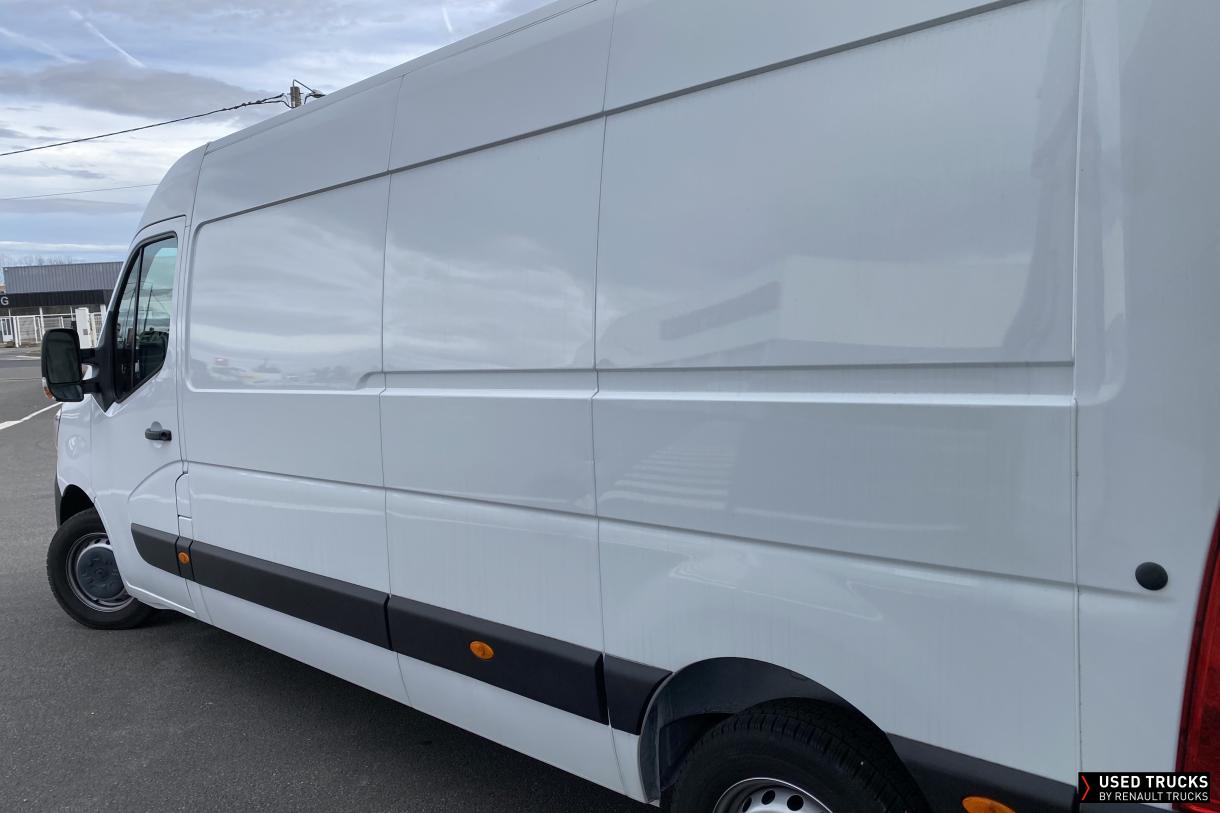 Renault Master 130