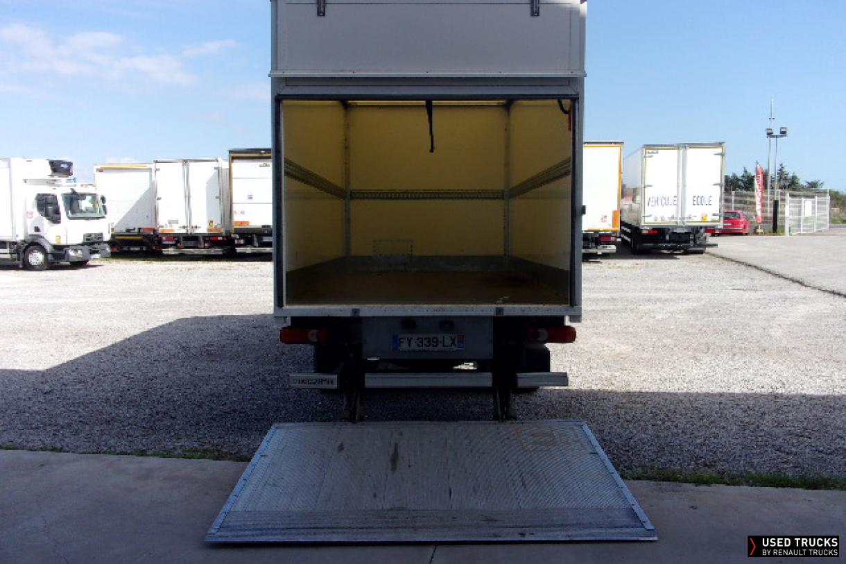 Renault Trucks Master 