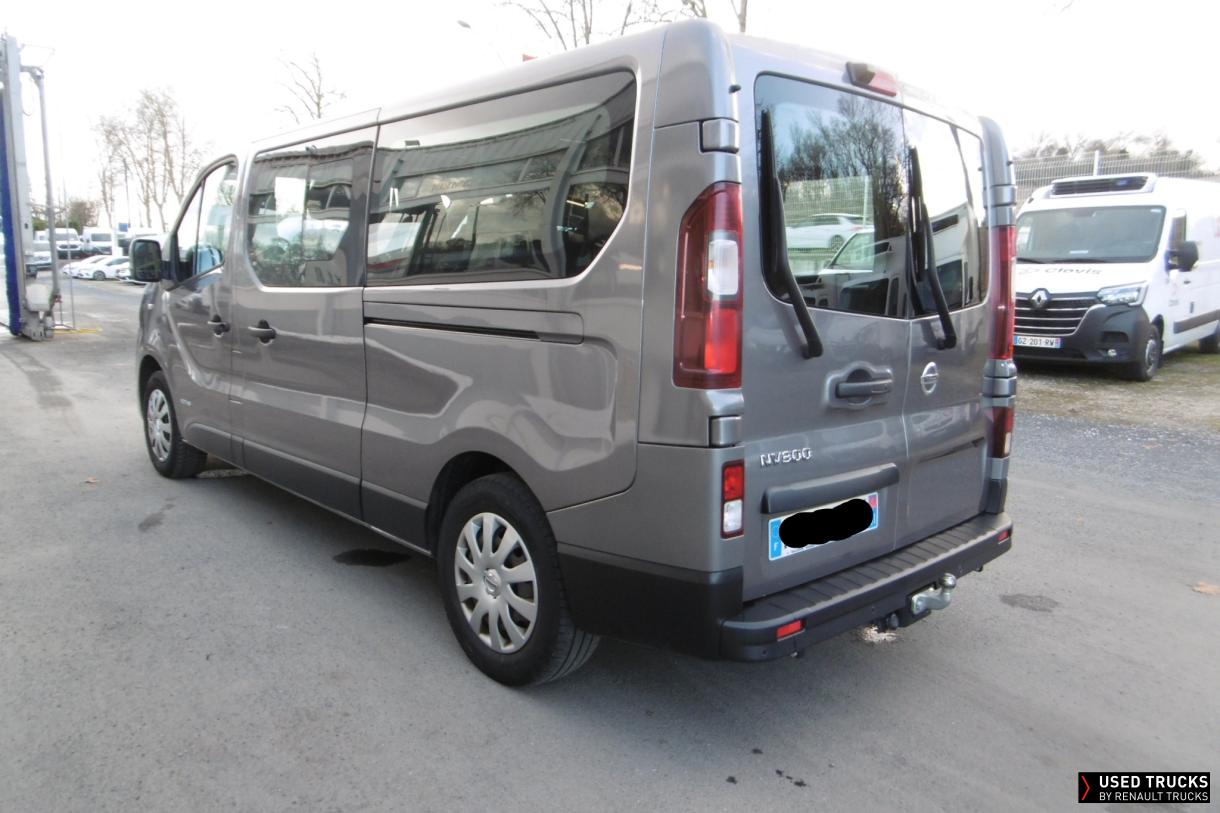 Nissan NV300 