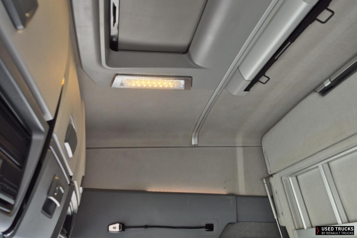 Renault Trucks T High 520