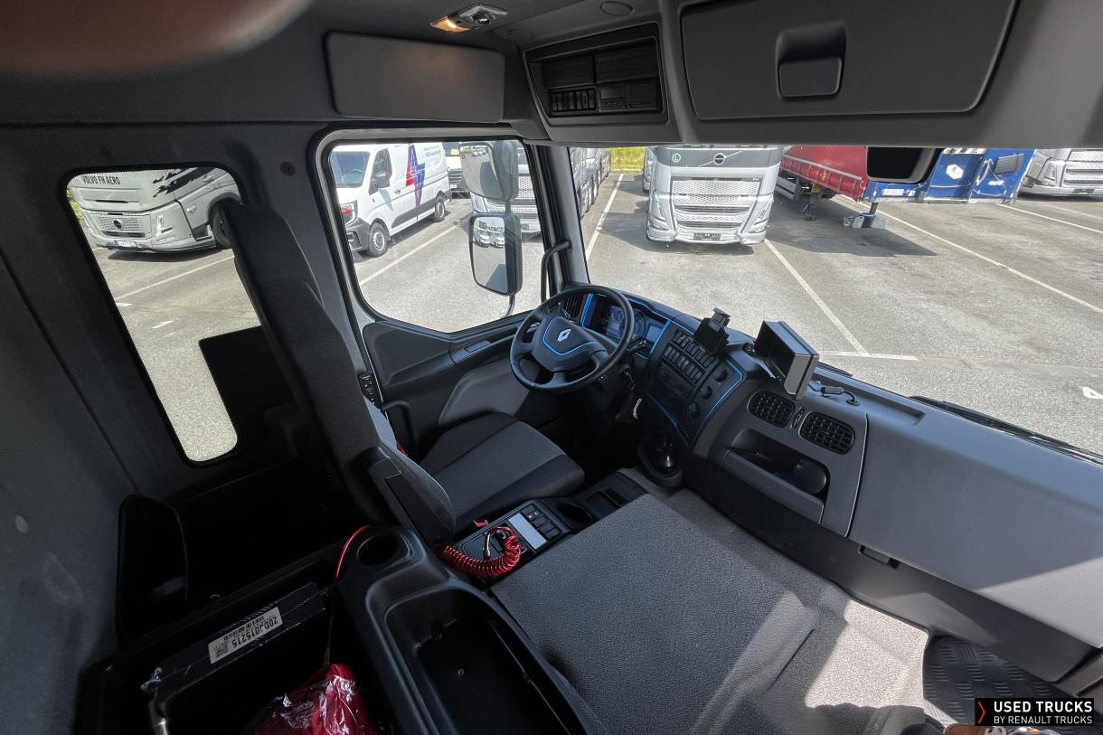 Renault Trucks D Wide 