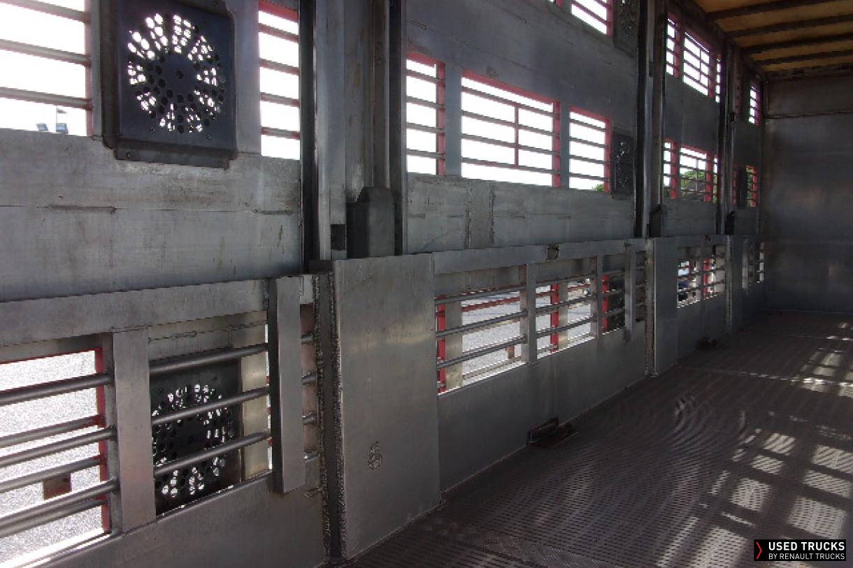 Renault Trucks Premium 460