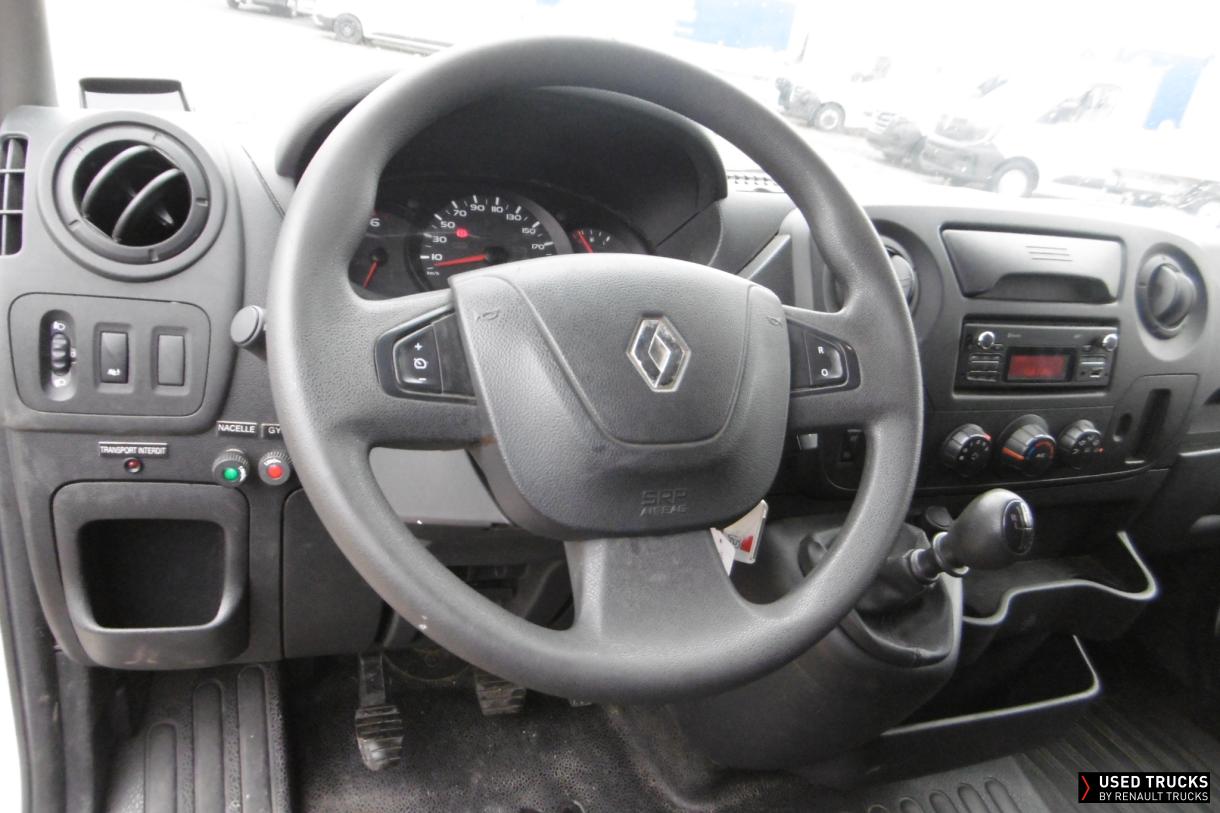 Renault Trucks Master 130