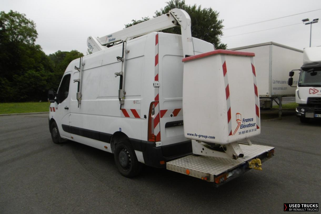 Renault Trucks Master 145