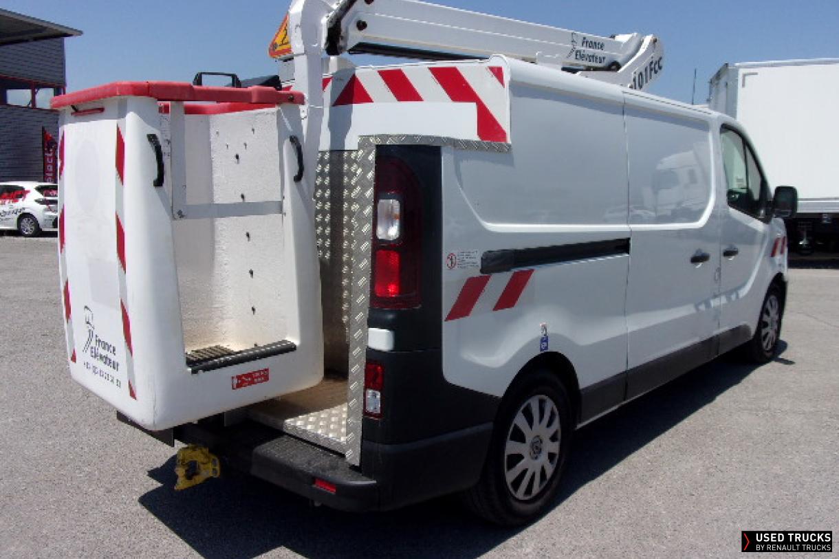 Renault Trucks Trafic 