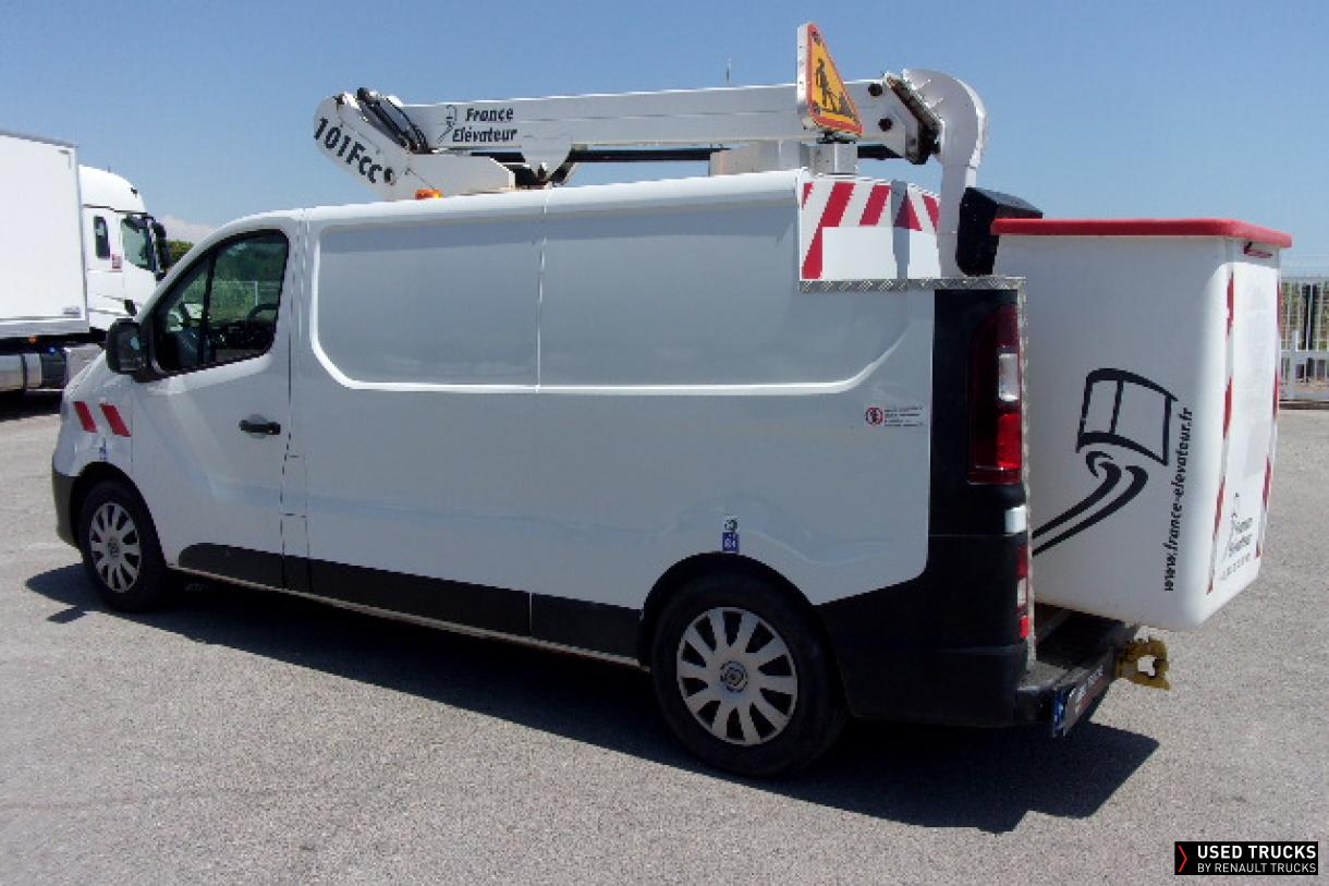 Renault Trucks Trafic 