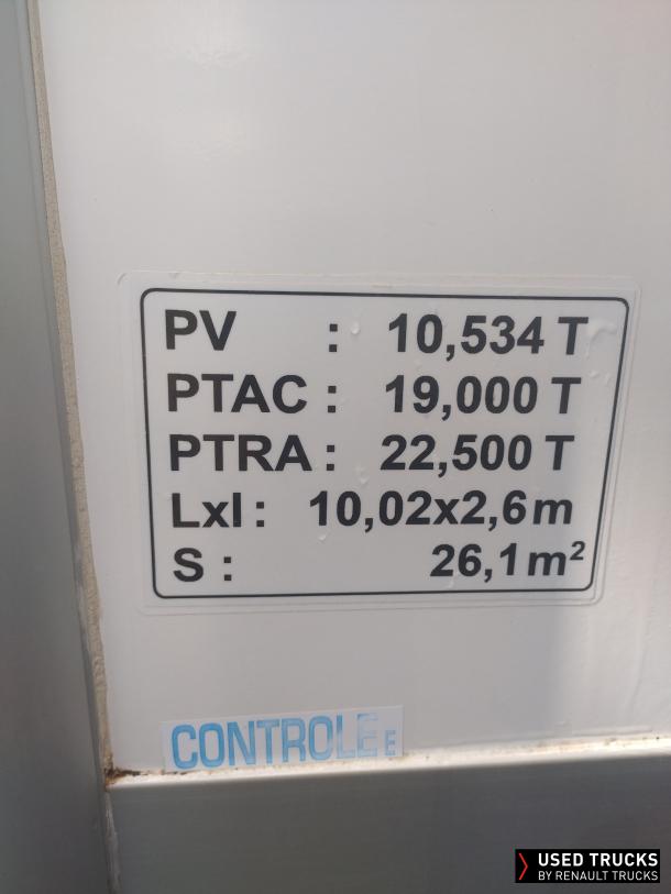 Renault Trucks D Wide 320