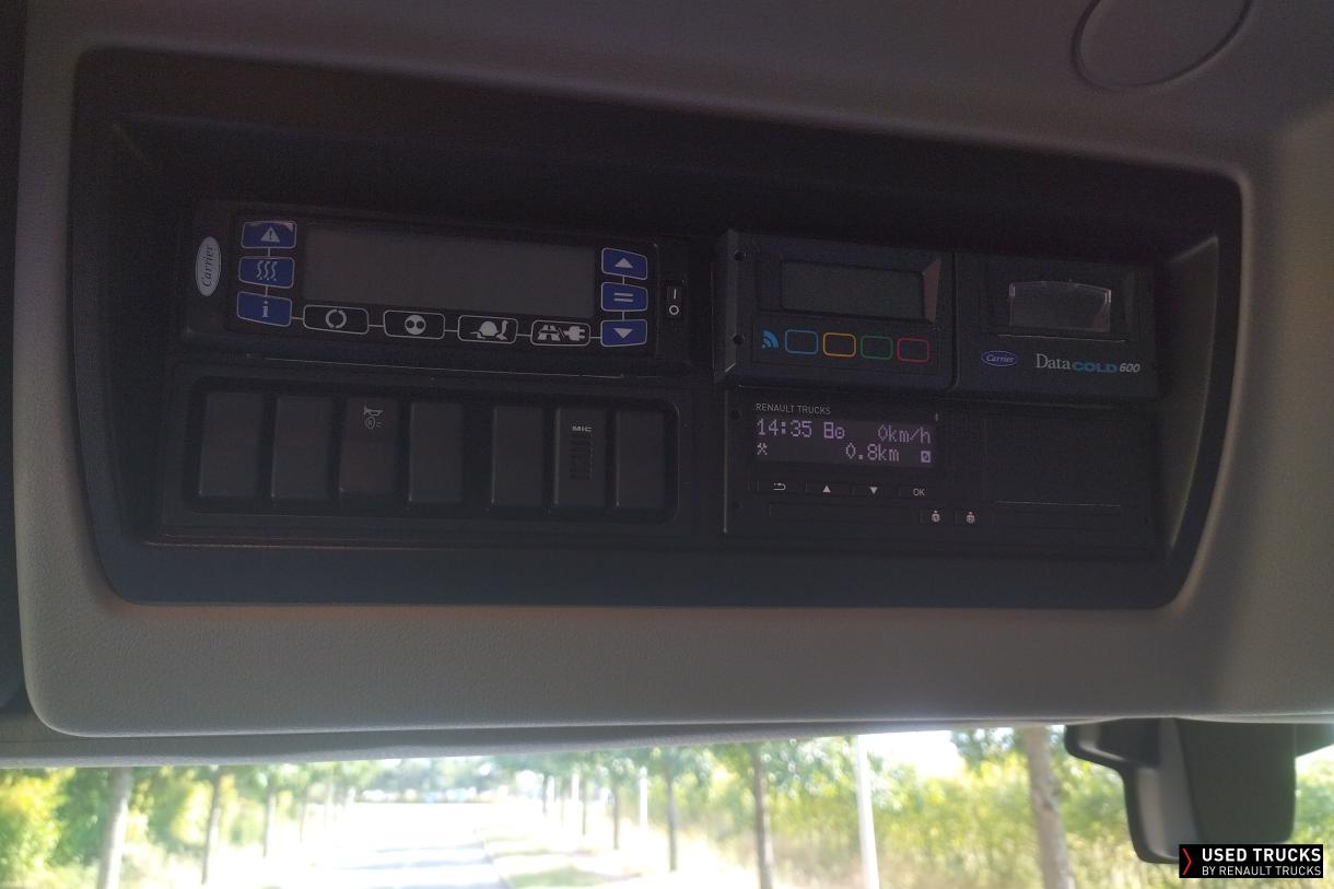 Renault Trucks D Wide 320