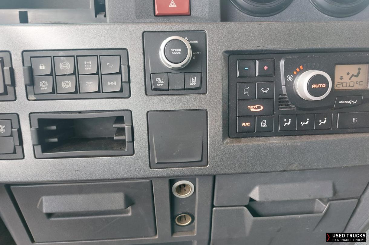 Renault Trucks T 480