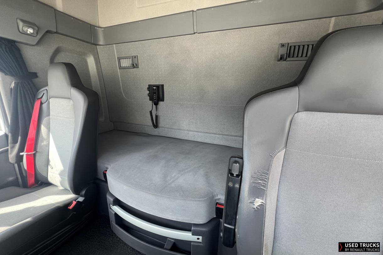 Renault Trucks T 520