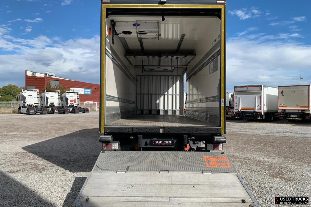 Renault Trucks D 240