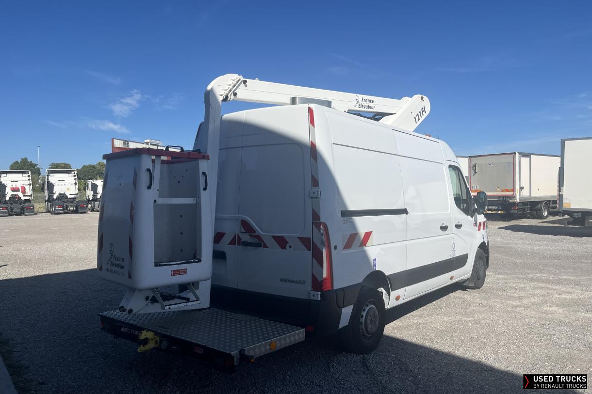 Renault Trucks Master 145