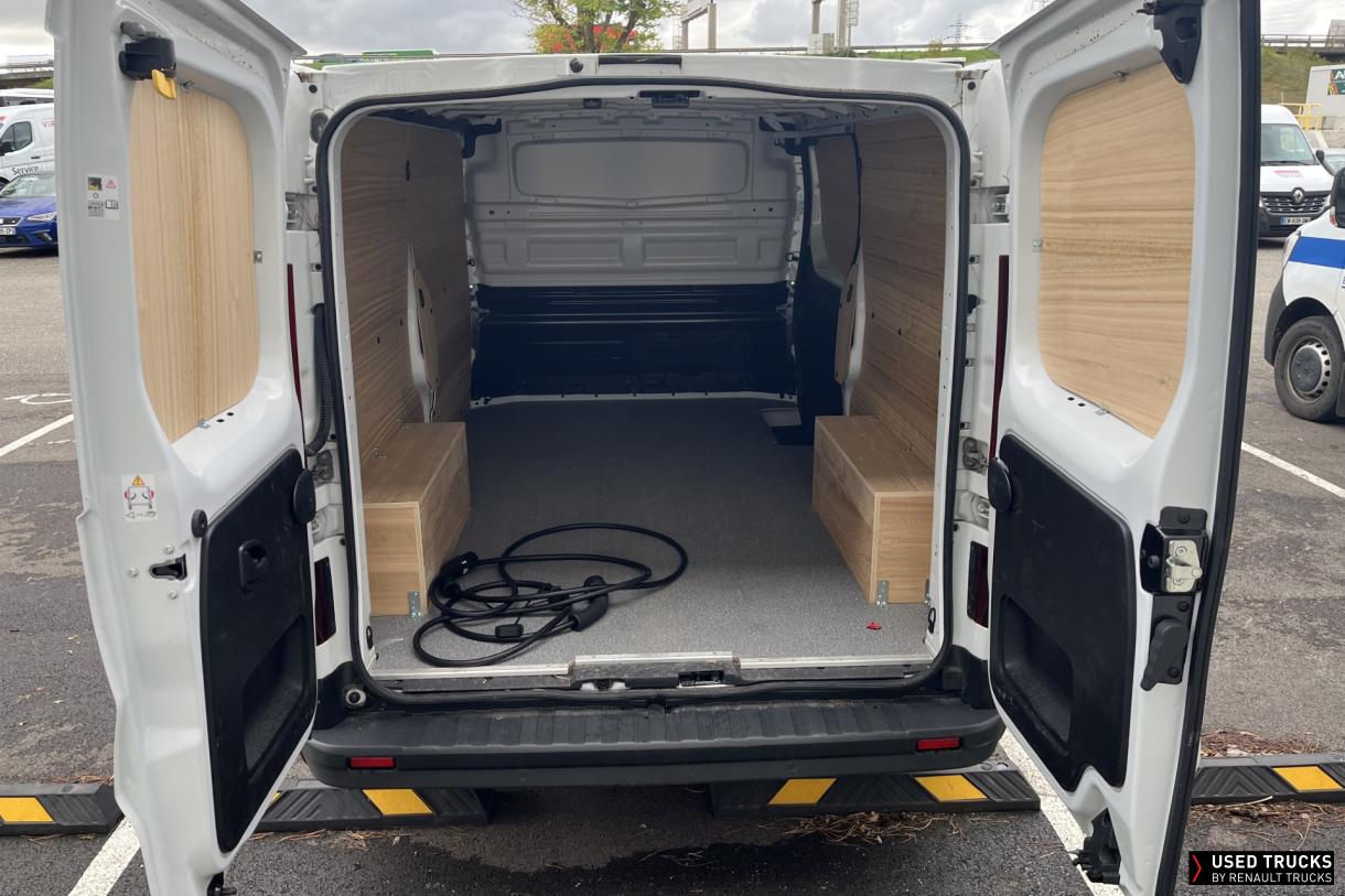 Renault Trucks Trafic 