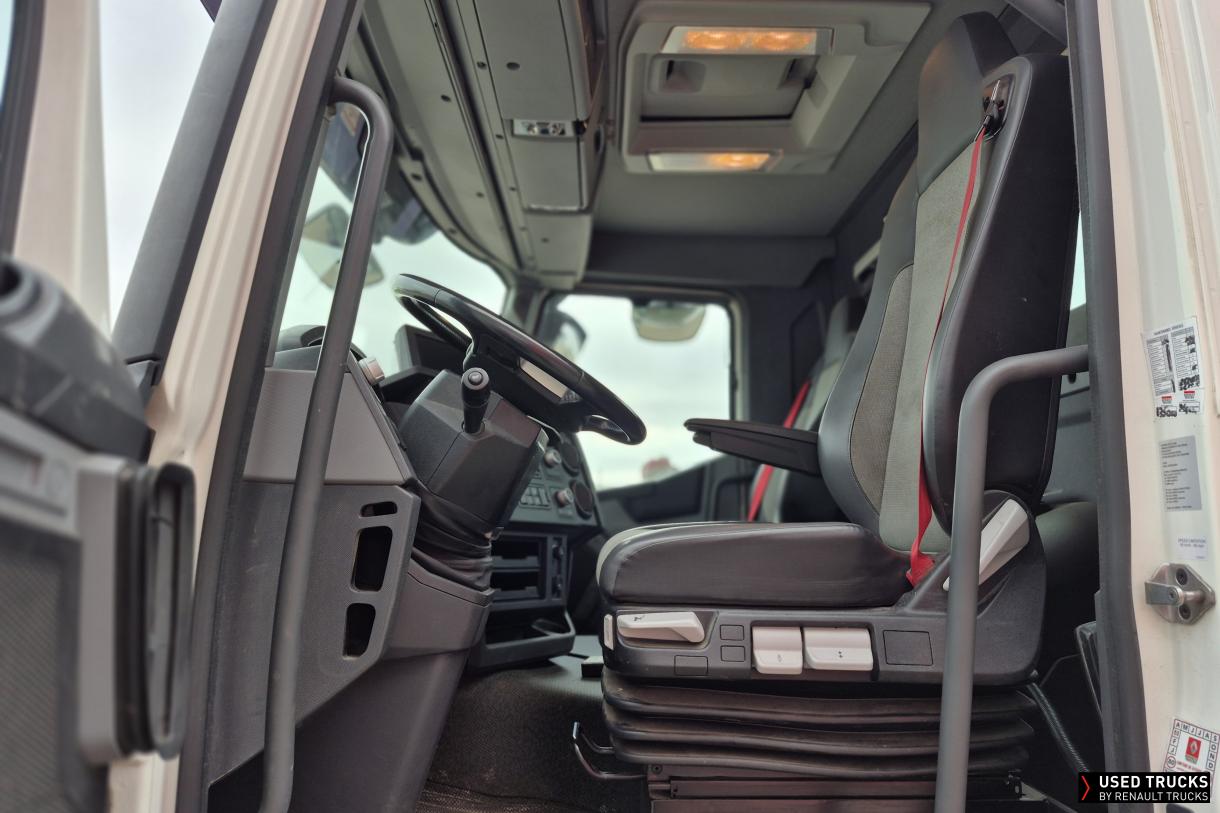 Renault Trucks C 440