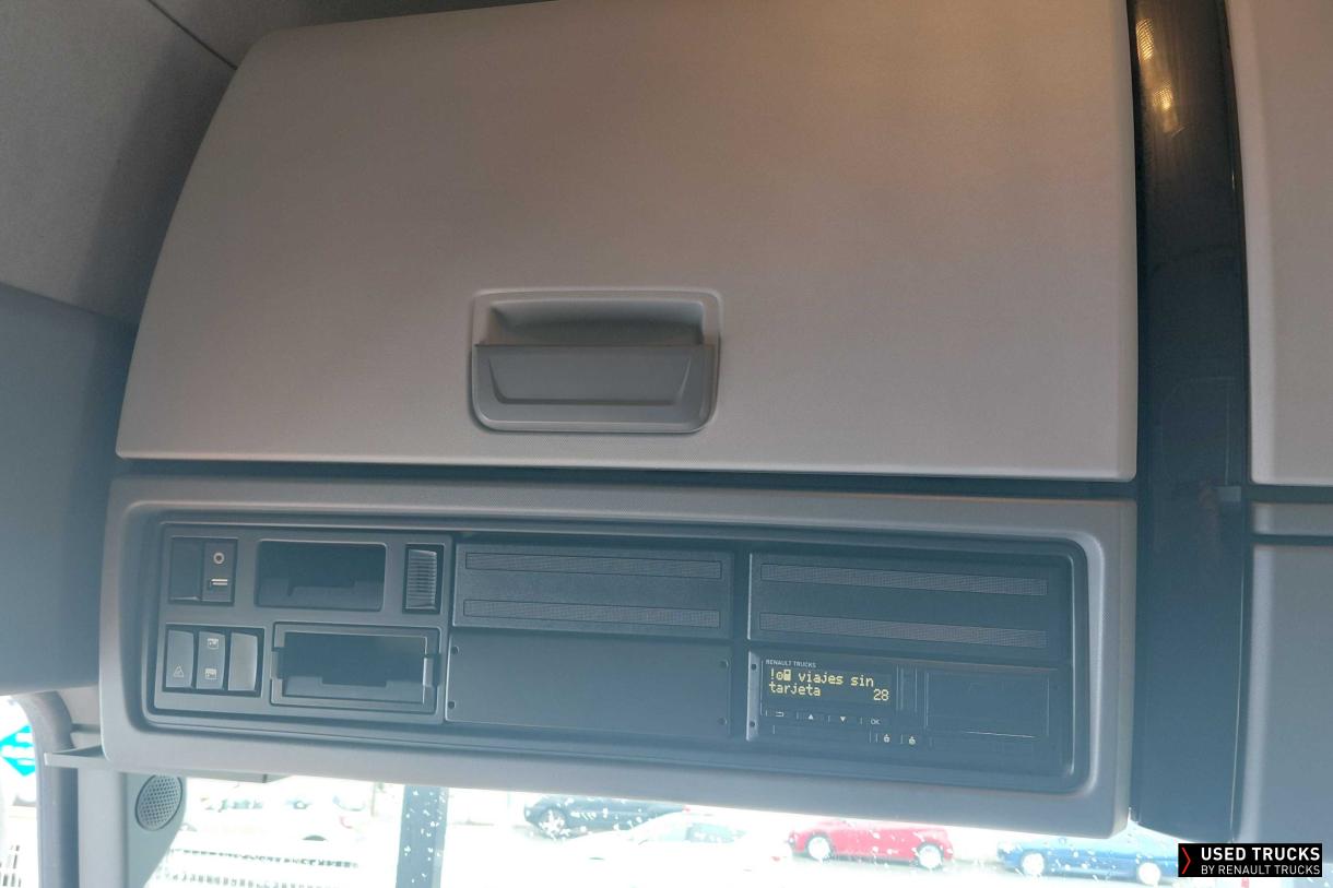 Renault Trucks T 520