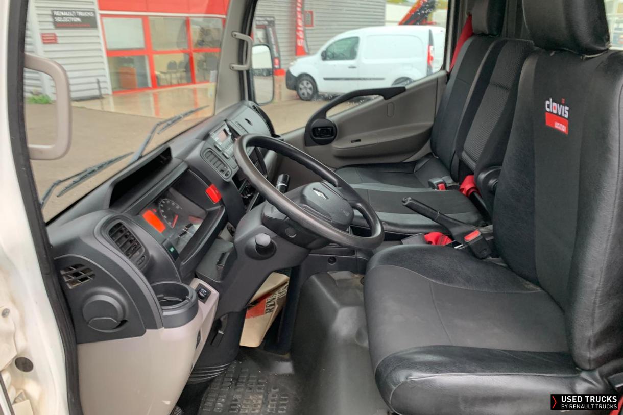 Renault Trucks Maxity 130