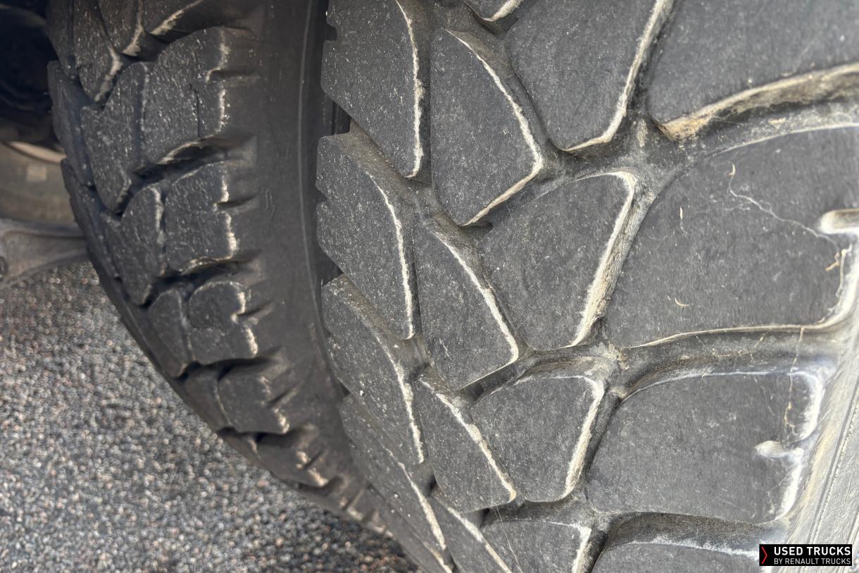 Renault Trucks Premium 380
