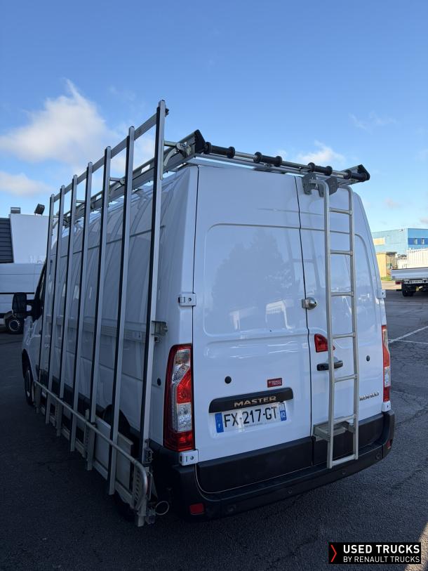 Renault Trucks Master 135