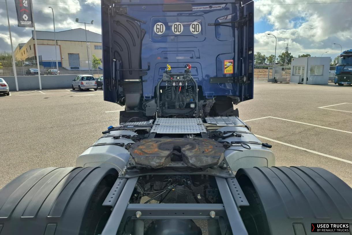 Renault Trucks T 440