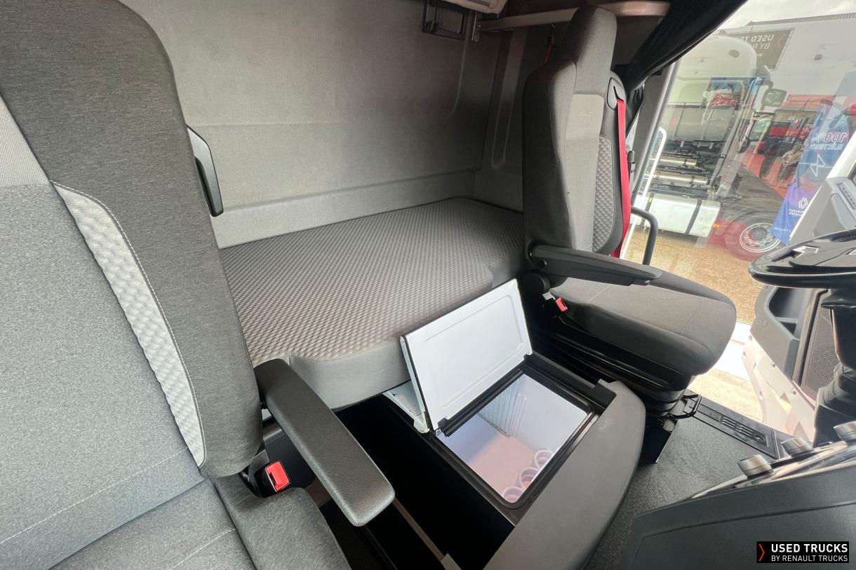 Renault Trucks T High 520