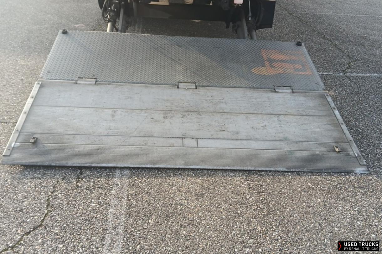 Renault Trucks D 280