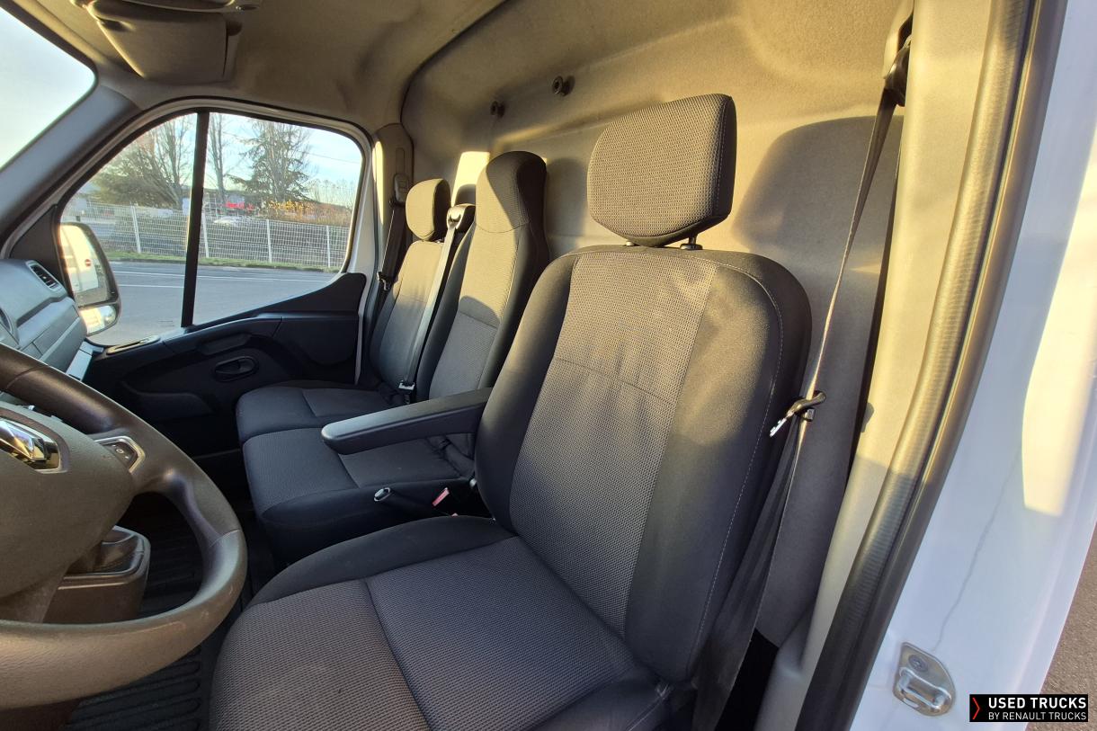 Renault Trucks Master 135
