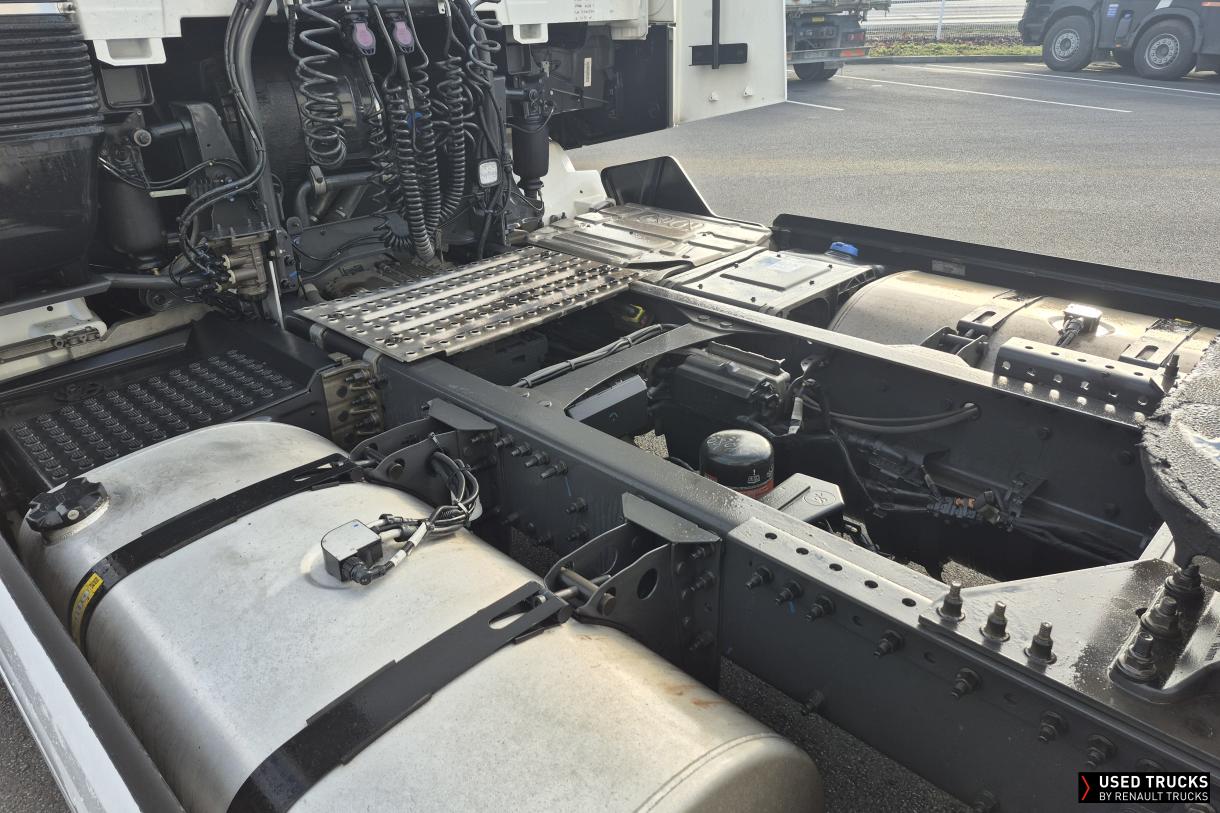 Renault Trucks T High 520