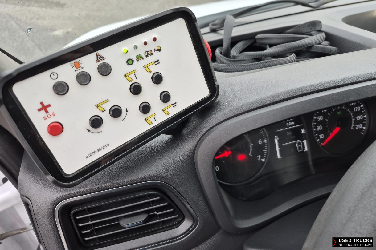 Renault Trucks Master 145