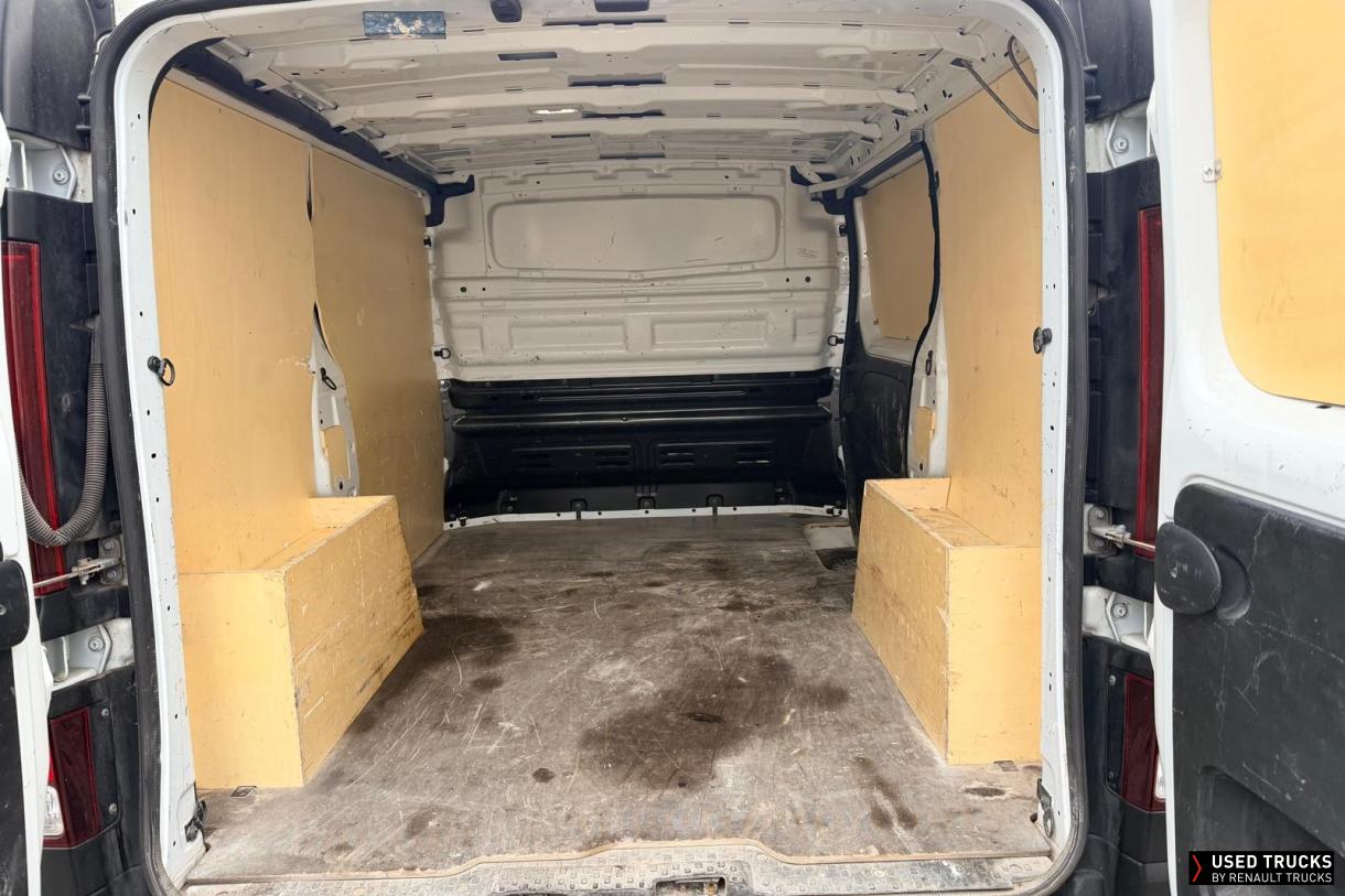 Renault Trafic 130