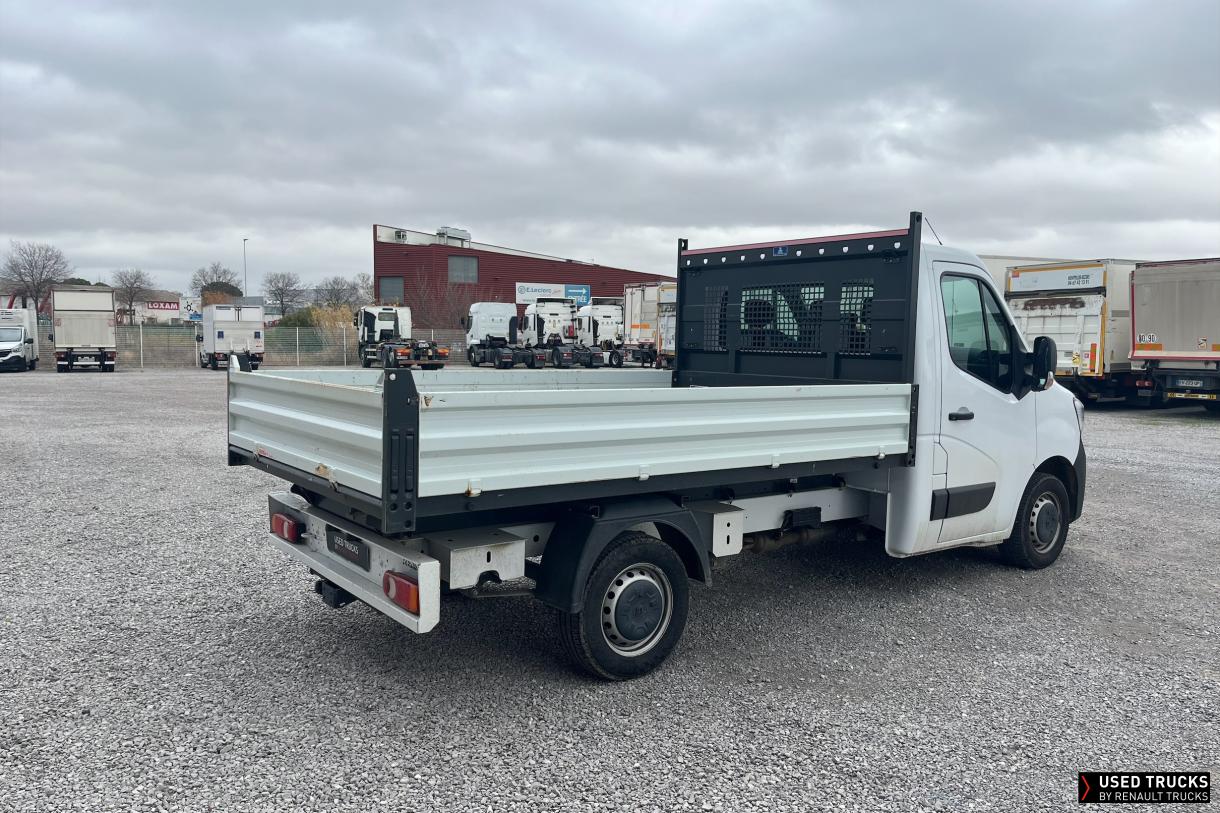 Renault Trucks Master 145
