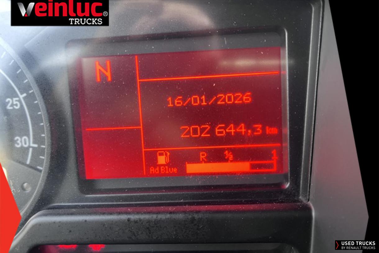 Renault Trucks D Wide 320