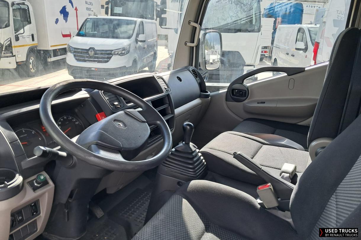 Renault Trucks Maxity 120