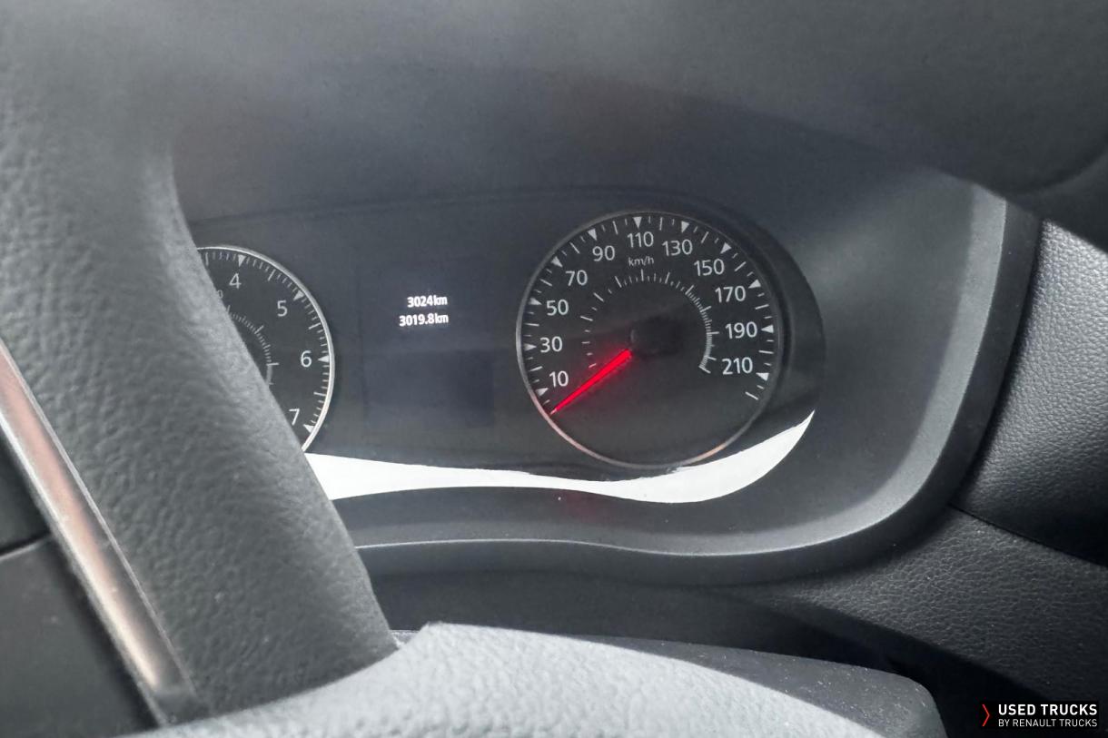 Renault Trucks Master 165