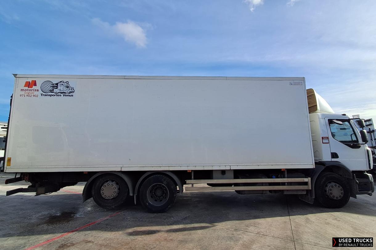 Renault Trucks D Wide 320