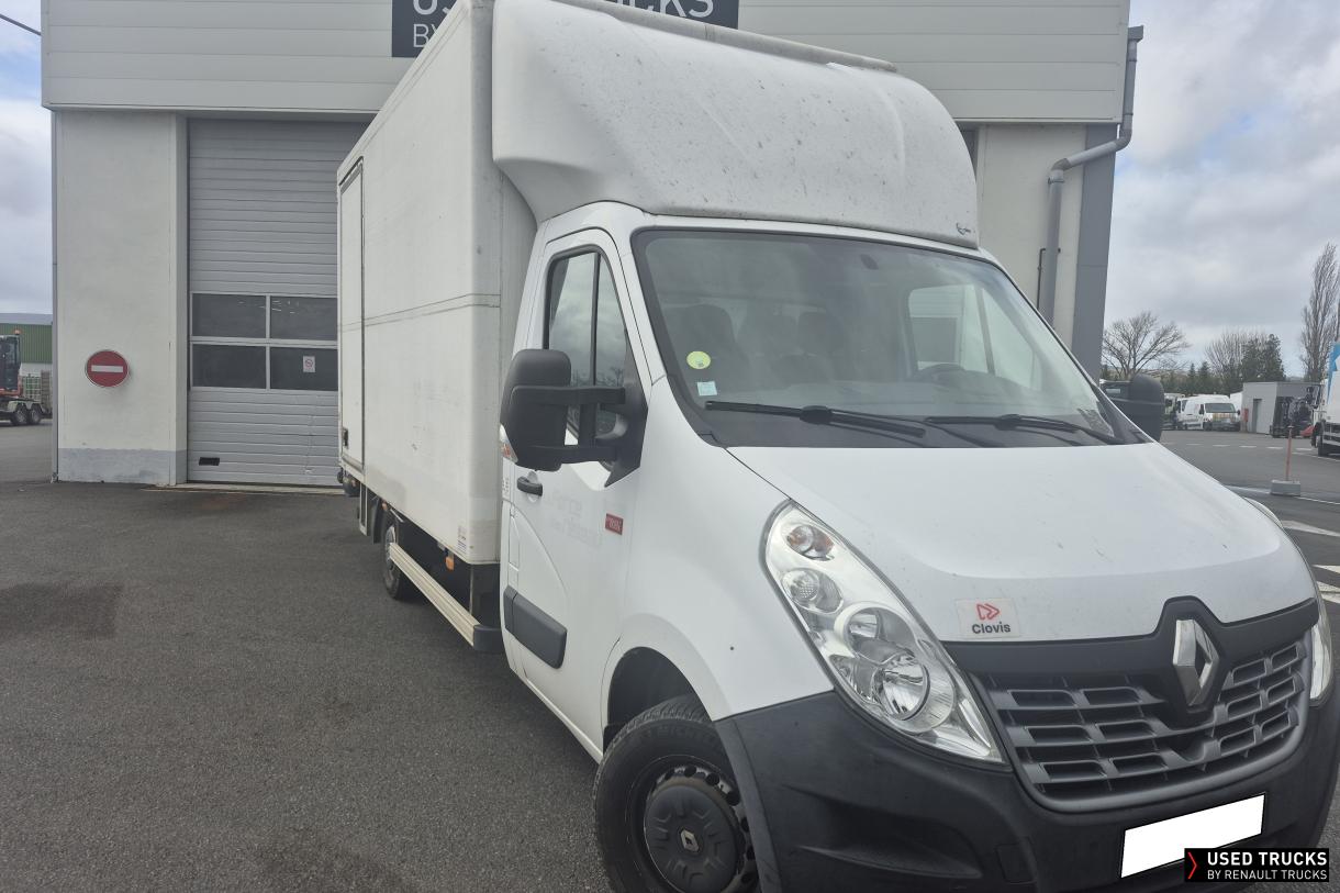Renault Trucks Master 130