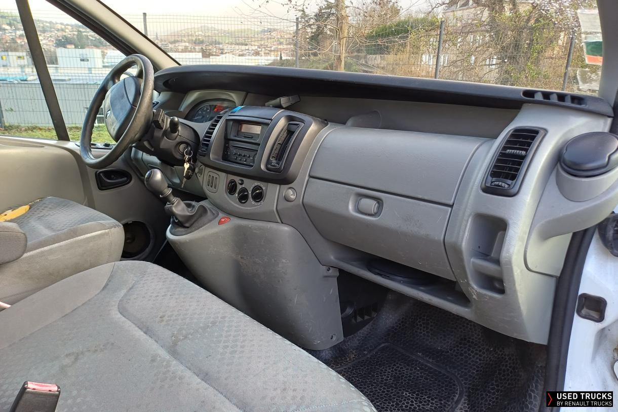 Renault Trafic 115