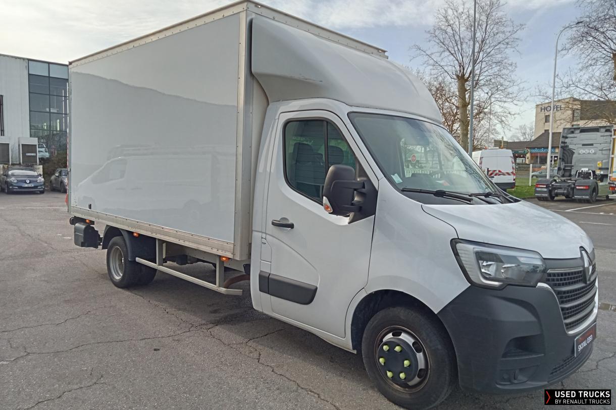 Renault Master 130
