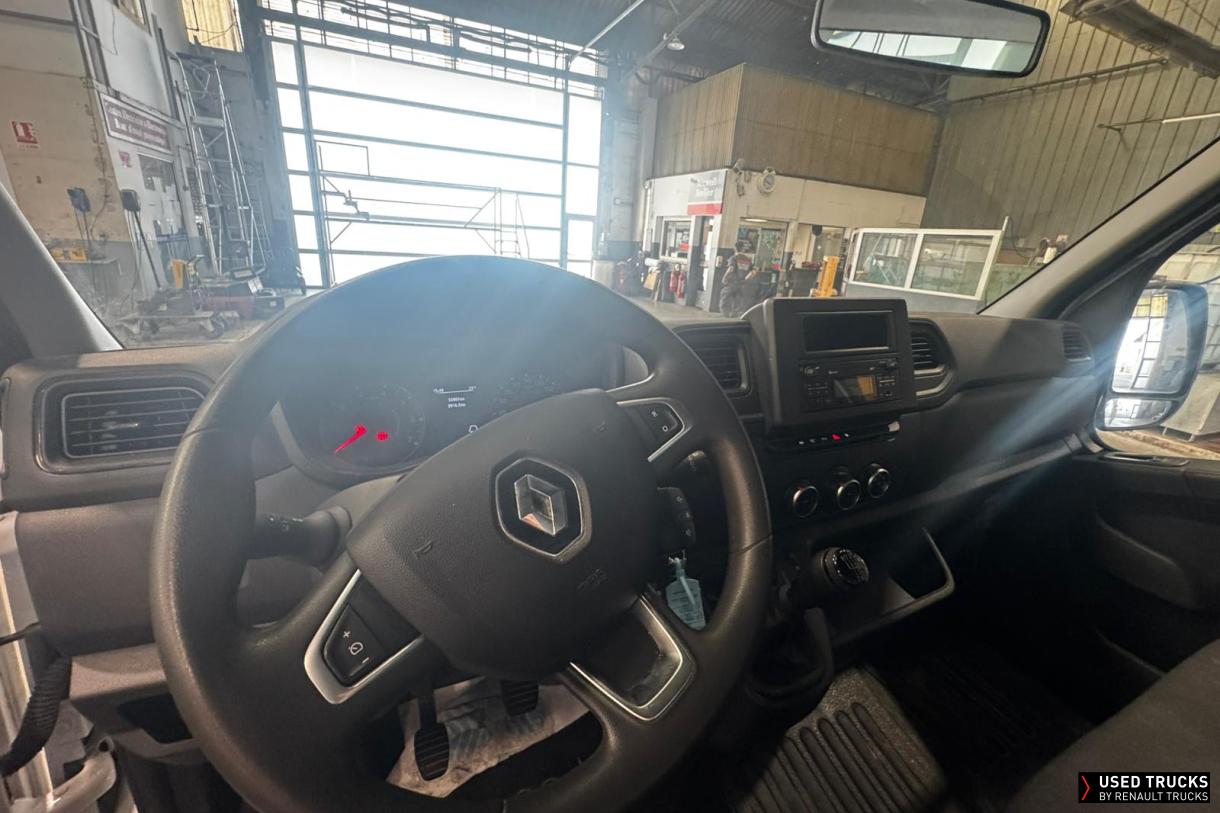 Renault Master 145