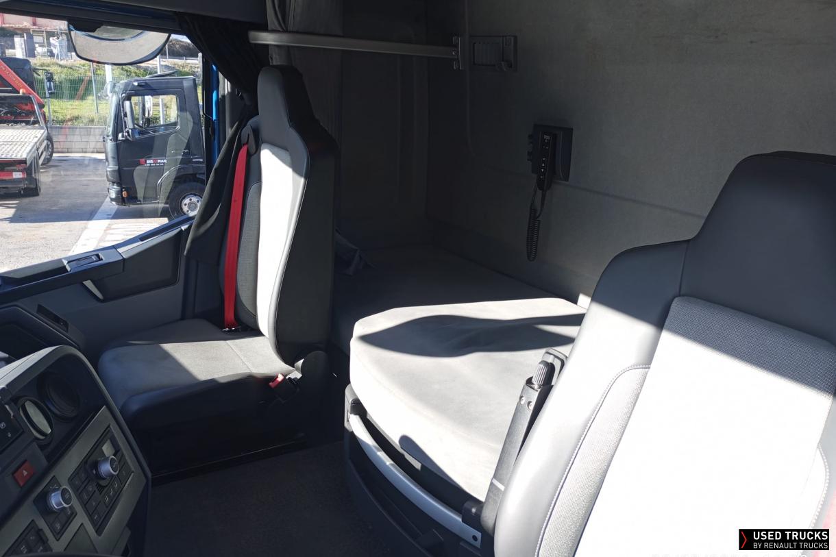 Renault Trucks T 440