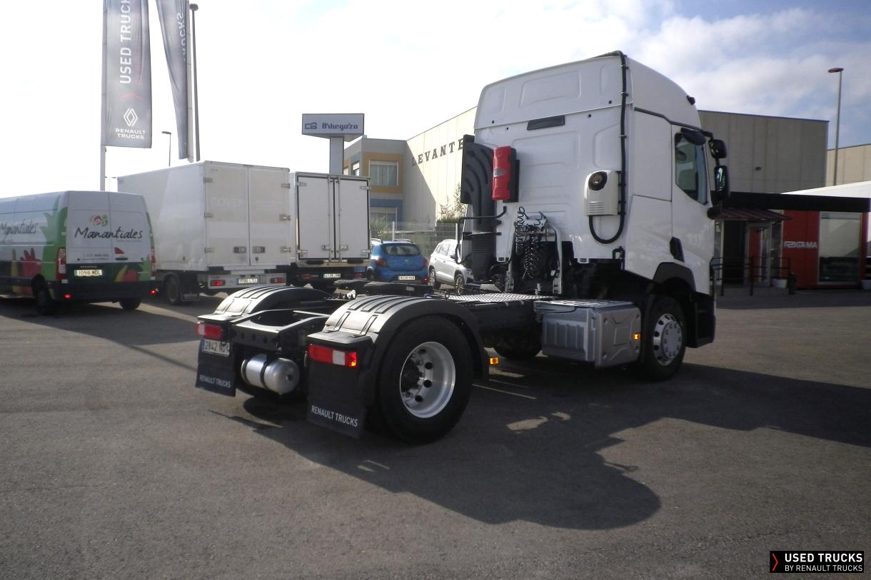 Renault Trucks T 440