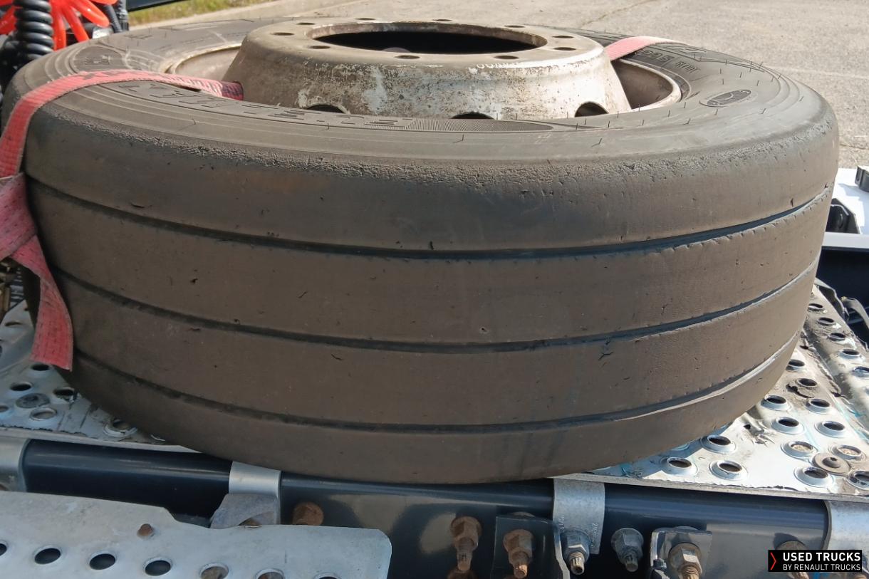 Renault Trucks T 480