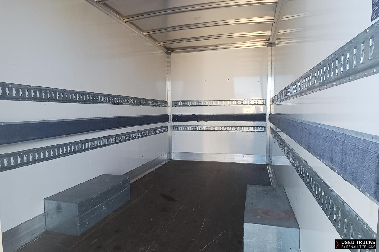 Renault Trucks Master 165