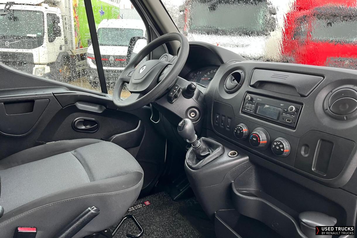 Renault Trucks Master 145