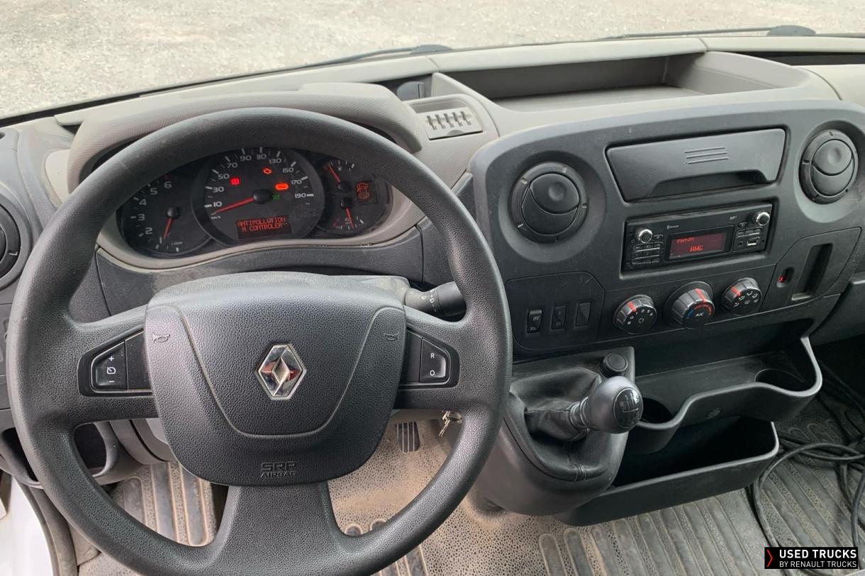 Renault Trucks Master 130