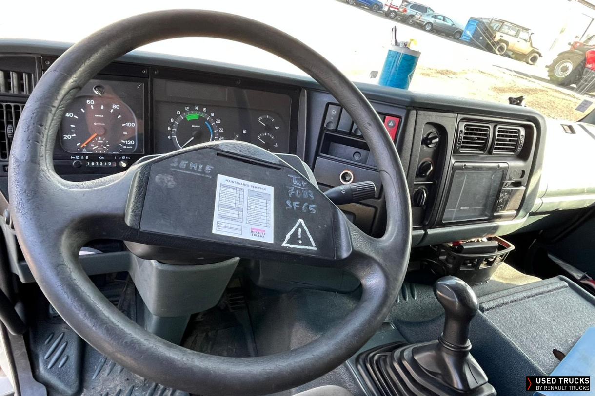 Renault Trucks Premium 340