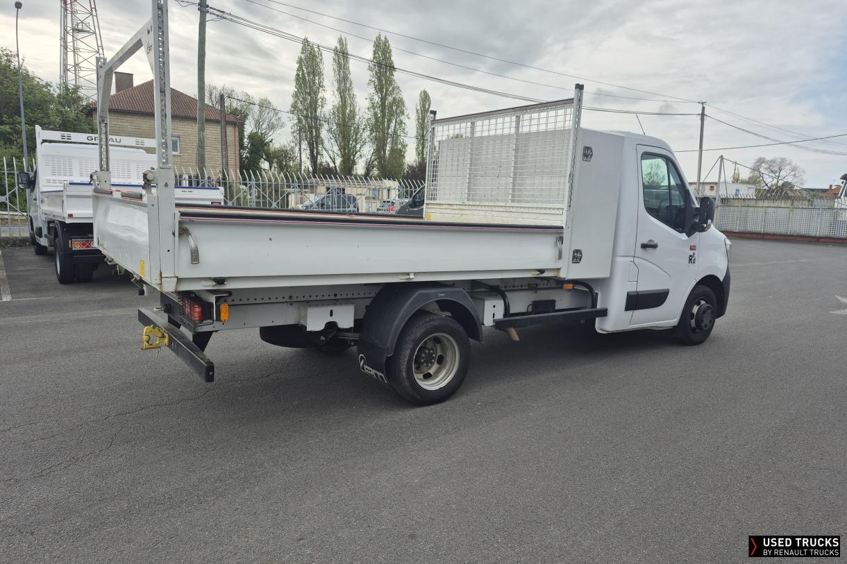 Renault Trucks Master 145